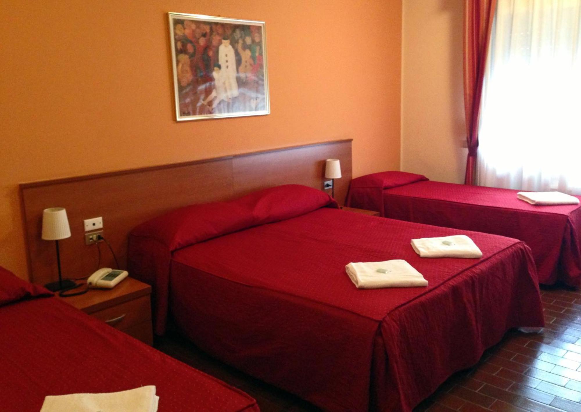 Forum Hotel 3*