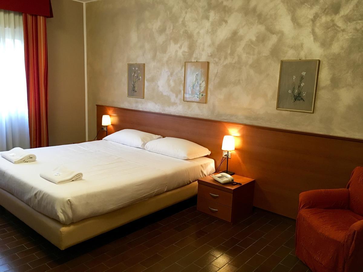 Forum 3*